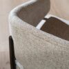 Kruno stoel off-white met gebogen rugleuning en donkerbruin frame