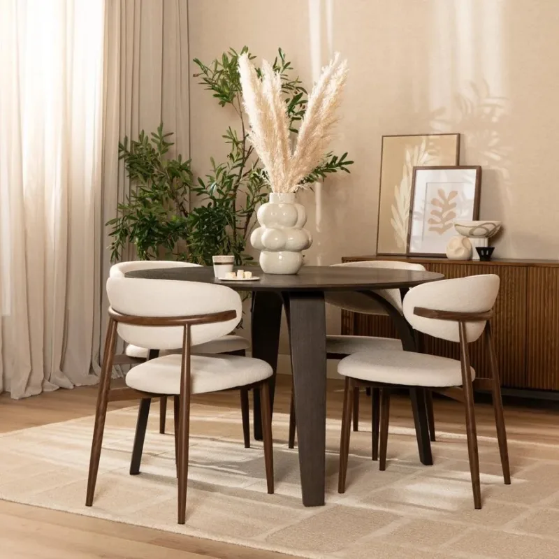 Kera stoel beige met comfortabele zitting en linnenmix bekleding